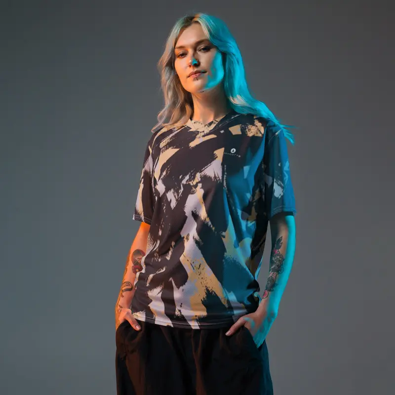 Anacotte Women sports V-Neck T-shirt