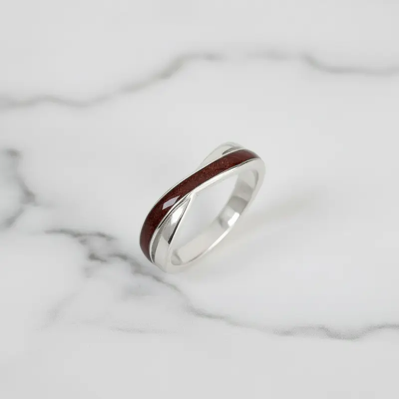 Anillo con Cenizas de Mascota en Banda Cruzada de Plata