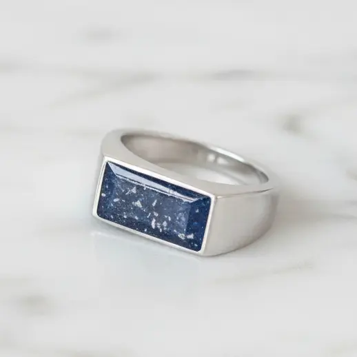 Anillo de Cenizas de Mascota en Sello de Plata