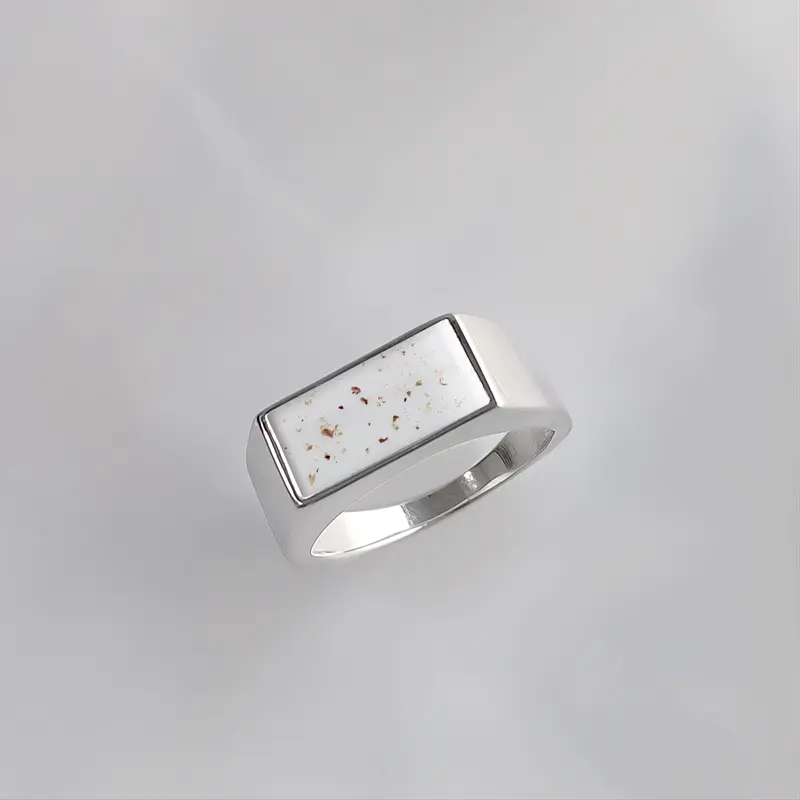 Anillo de plata · Sello con cordón umbilical