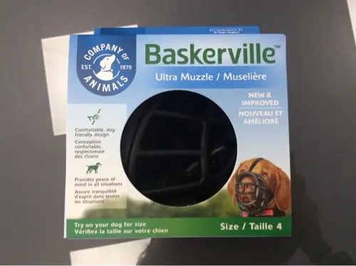 BOZAL BASKERVILLE/BUSTER