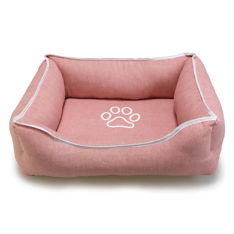 Cama cuadrada rosa con huella y ribete